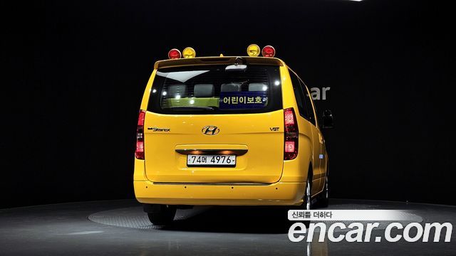 Hyundai Starex 2019 — photo 4