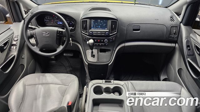 Hyundai Starex 2019 — photo 7