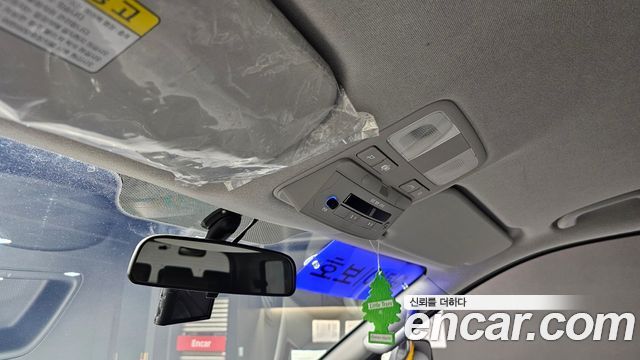 Hyundai Starex 2019 — photo 17