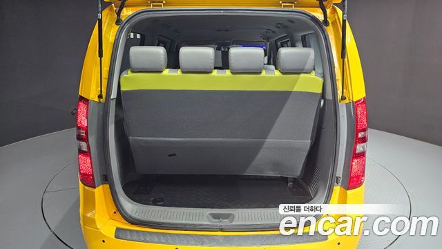 Hyundai Starex 2019 — photo 20