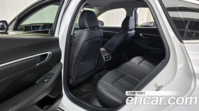Hyundai Sonata 2024 — photo 16