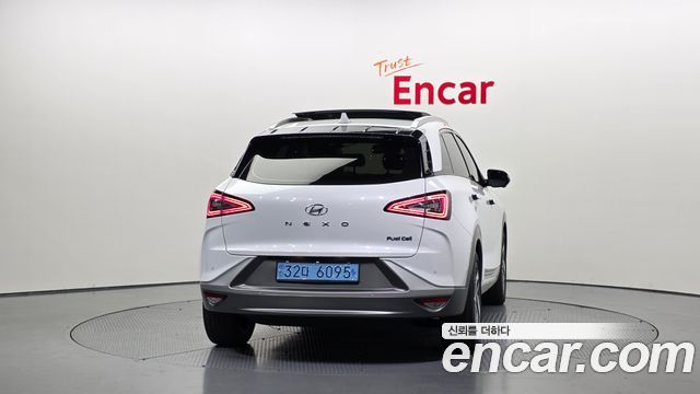 Hyundai Nexo 2023 — photo 4