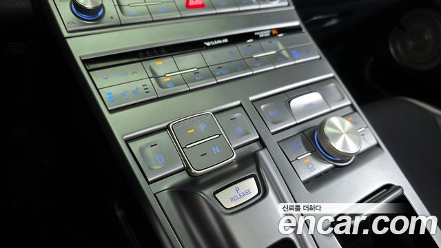 Hyundai Nexo 2023 — photo 12