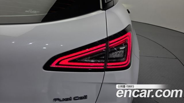 Hyundai Nexo 2023 — photo 9
