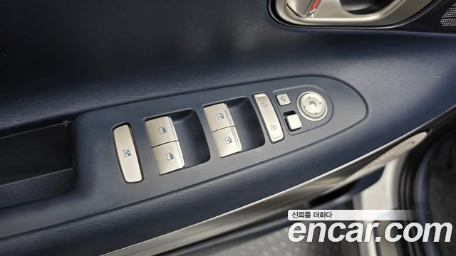 Hyundai Nexo 2023 — photo 32