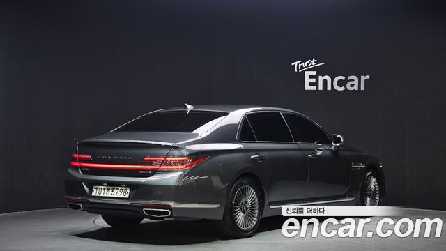 Genesis G90 2019 — photo 2