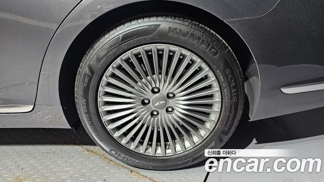 Genesis G90 2019 — photo 7