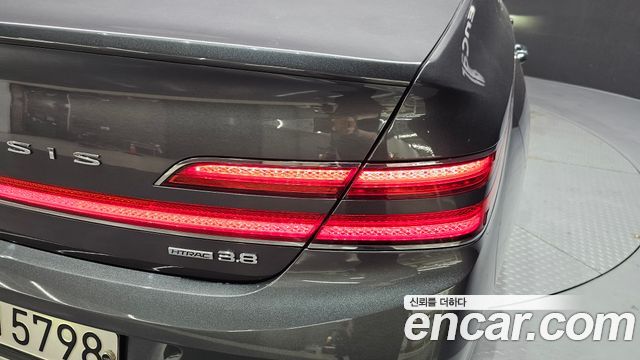 Genesis G90 2019 — photo 9