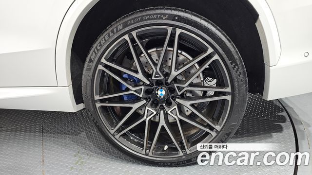 BMW X5M 2025 — photo 7