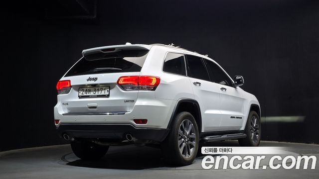 Jeep Cherokee 2018 — photo 2