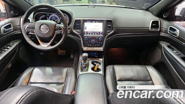 Jeep Cherokee 2018 — photo 10