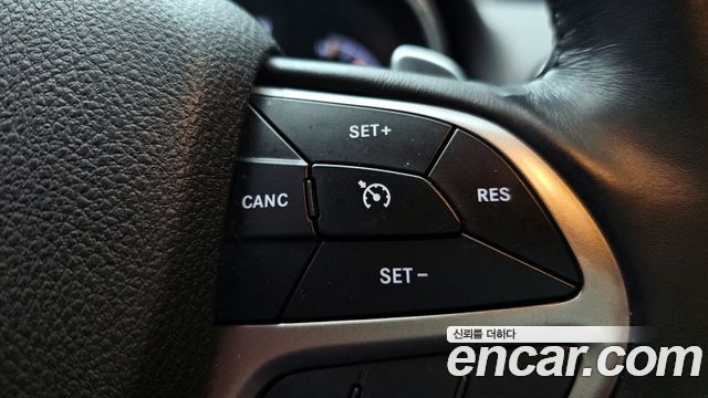 Jeep Cherokee 2018 — photo 28