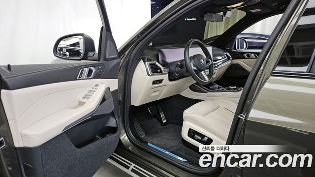 BMW X7 2025 — photo 13