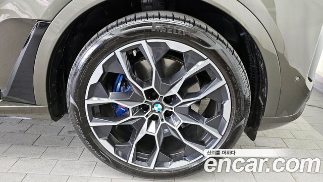 BMW X7 2025 — photo 7