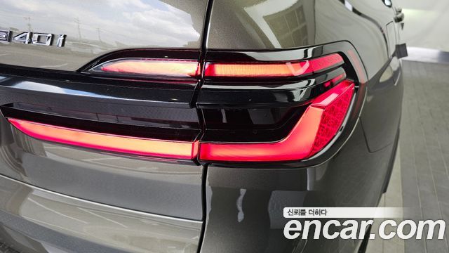 BMW X7 2025 — photo 9