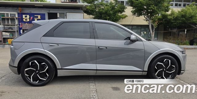 Hyundai Ioniq5 2022 — photo 12