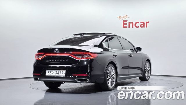 Hyundai Grandeur 2018 — photo 2