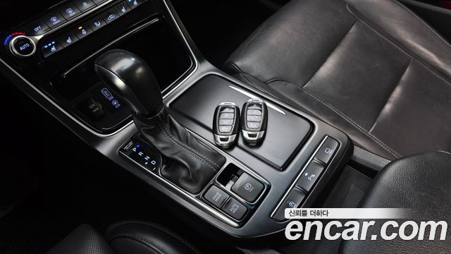 Hyundai Grandeur 2018 — photo 12