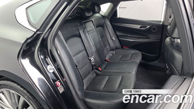 Hyundai Grandeur 2018 — photo 17