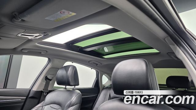 Hyundai Grandeur 2018 — photo 32