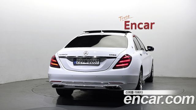 Mercedes-Benz S-Class 2017 — photo 4