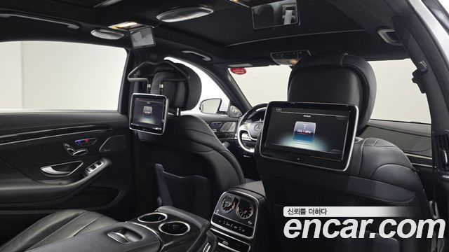 Mercedes-Benz S-Class 2017 — photo 17
