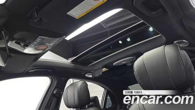 Mercedes-Benz S-Class 2017 — photo 19