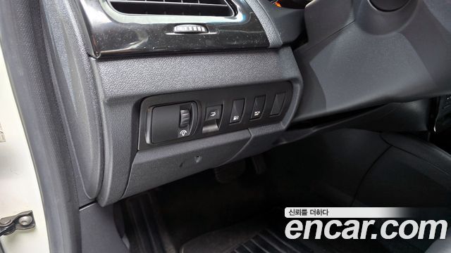 Renault Korea SM3 2016 — photo 23