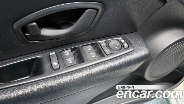 Renault Korea SM3 2016 — photo 25