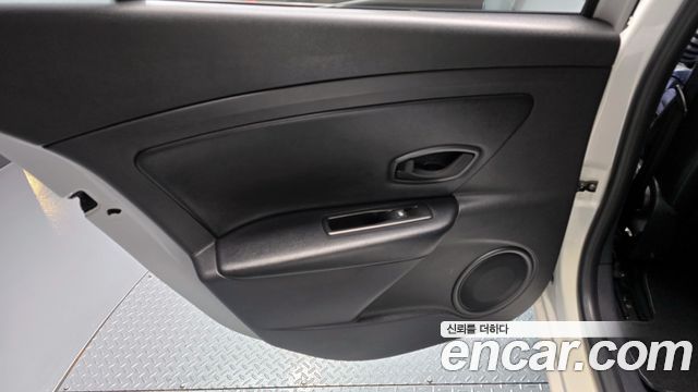 Renault Korea SM3 2016 — photo 15