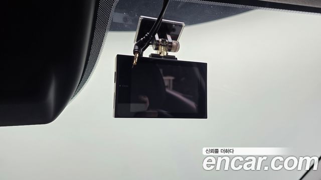 Hyundai AVANTE 2023 — photo 19