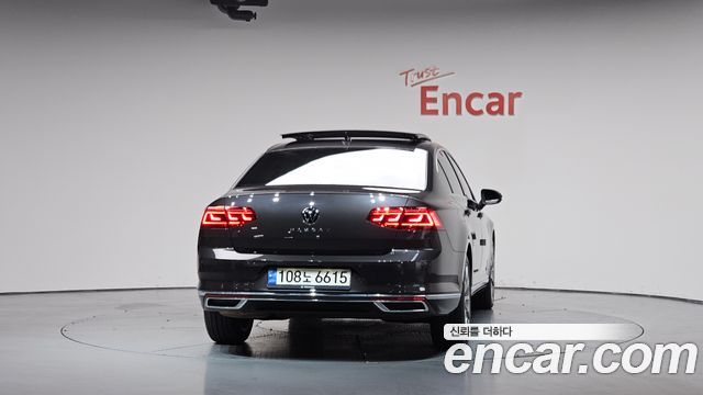 Volkswagen Passat 2022 — photo 4