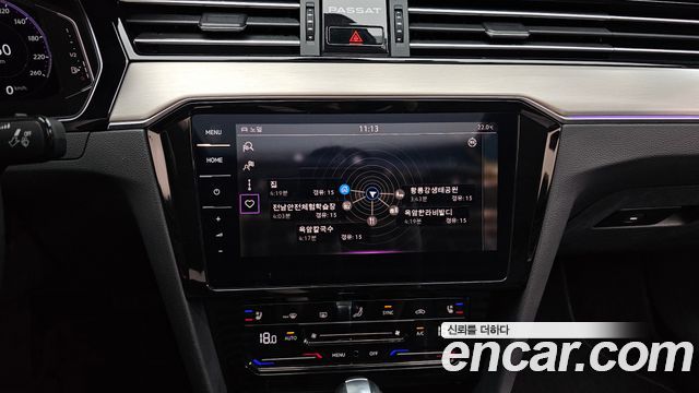 Volkswagen Passat 2022 — photo 19