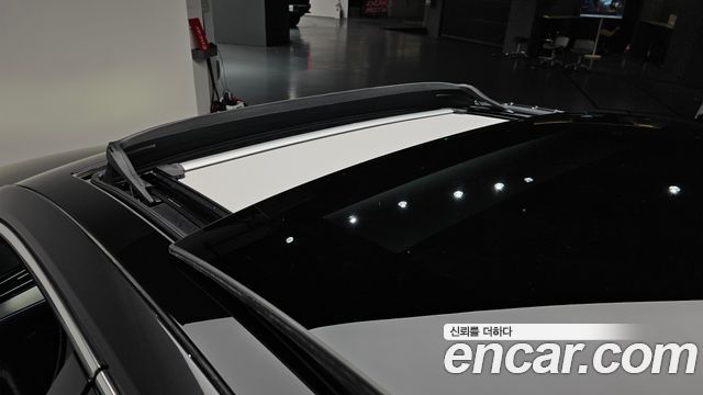 Volkswagen Passat 2022 — photo 23