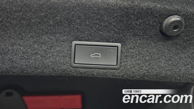 Volkswagen Passat 2022 — photo 33