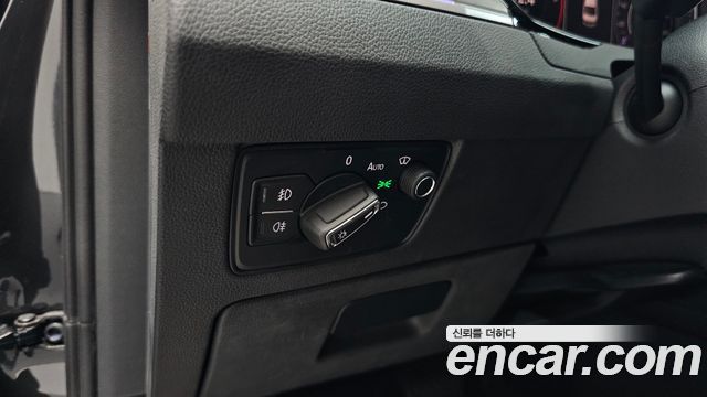 Volkswagen Passat 2022 — photo 34