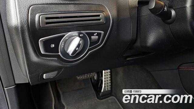 Mercedes-Benz GLC-Class 2021 — photo 29
