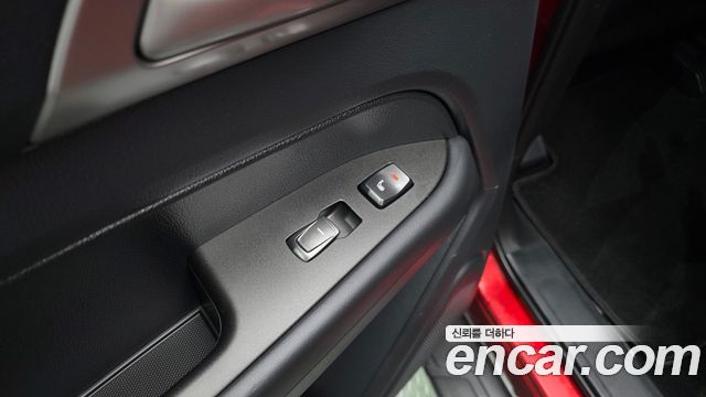 KG Mobility Rexton 2019 — photo 19