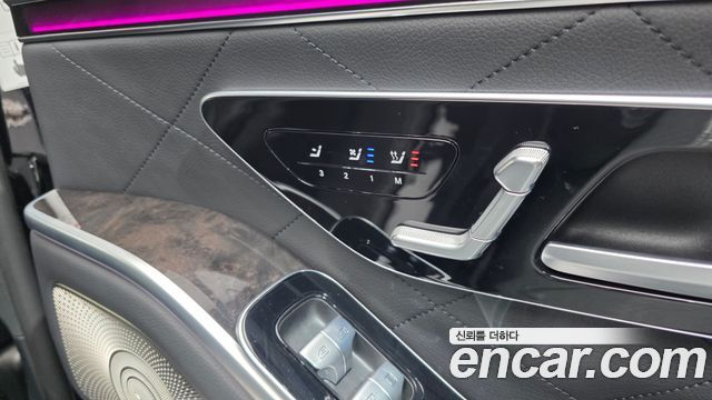 Mercedes-Benz S-Class 2021 — photo 25