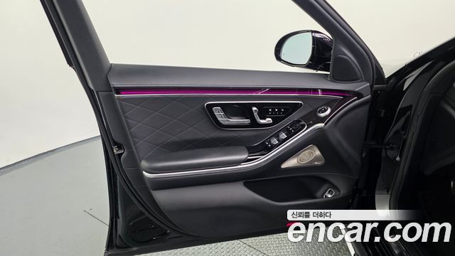 Mercedes-Benz S-Class 2021 — photo 14