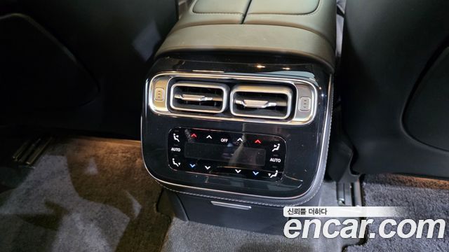 Mercedes-Benz S-Class 2021 — photo 36