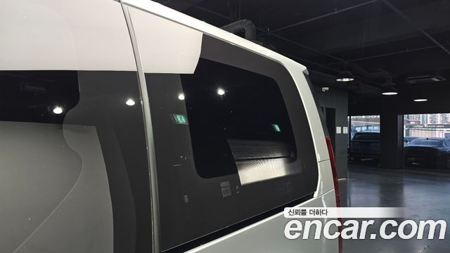 Hyundai Staria 2024 — photo 27
