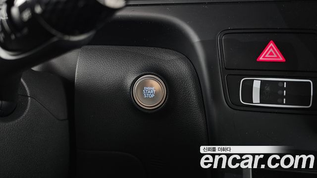 Hyundai Staria 2024 — photo 29