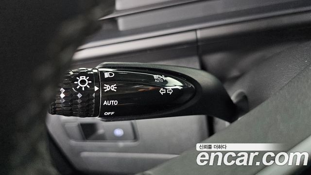 Hyundai Staria 2024 — photo 31