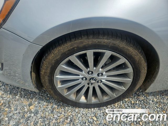 Kia K7 2011 — photo 7