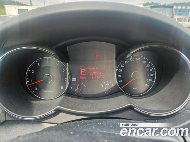 Kia K7 2011 — photo 13