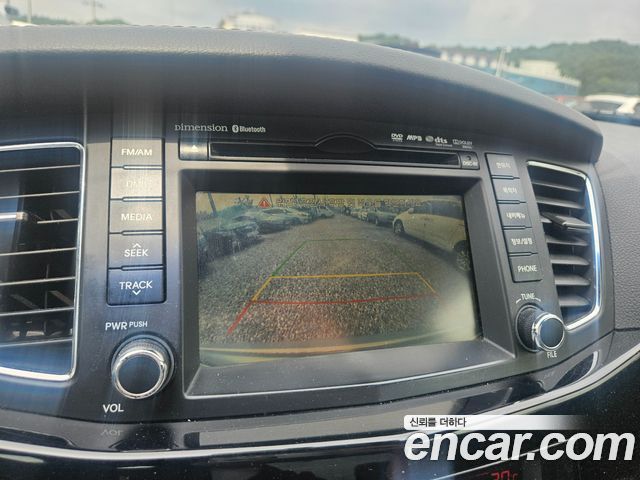 Kia K7 2011 — photo 15