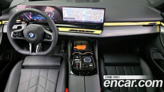 BMW 5-Series 2025 — photo 7