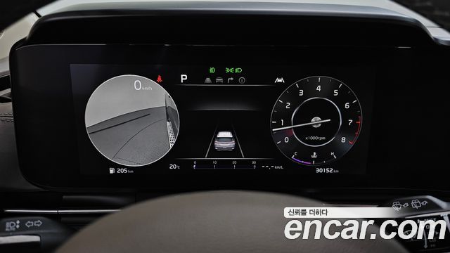 Kia Canival 2021 — photo 11