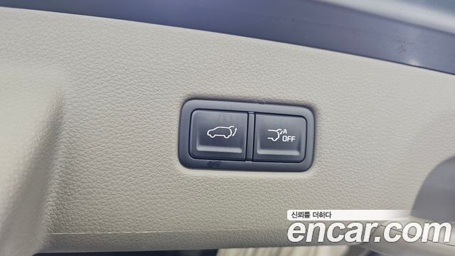 Kia Canival 2021 — photo 21